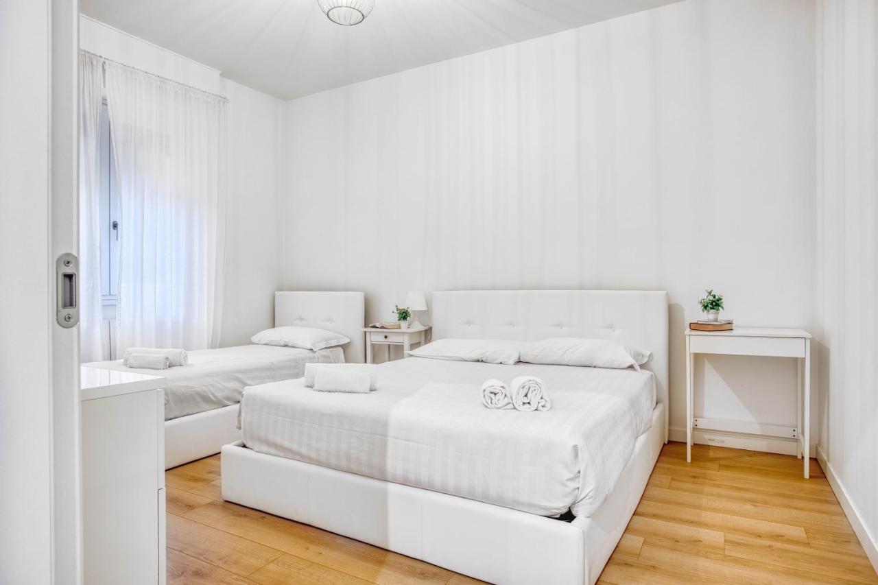 Apartmán Joivy Warm And Inviting Flat With Balcony Milán Exteriér fotografie